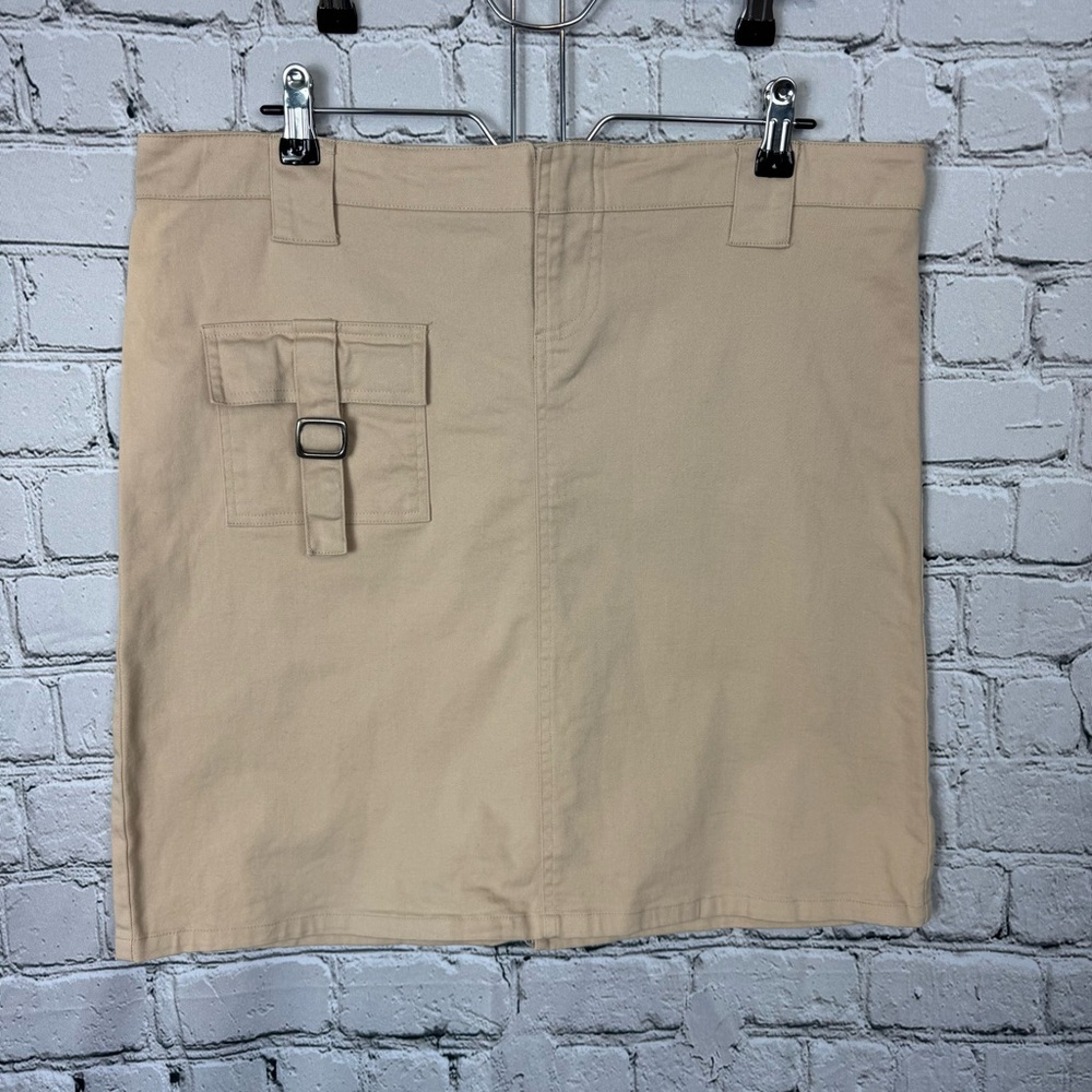 Doki Geki Vintage Y2K 90s Khaki Tan Utility Low Waist Mini Skirt Juniors Size 13